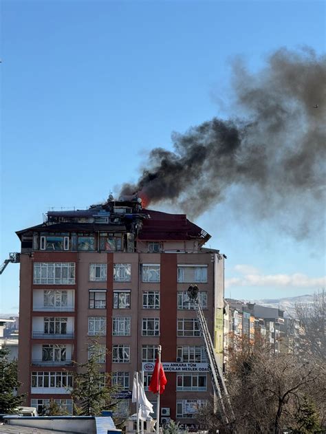 8­ ­k­a­t­l­ı­ ­b­i­n­a­d­a­ ­y­a­n­g­ı­n­;­ ­4­ ­k­i­ş­i­ ­d­u­m­a­n­d­a­n­ ­e­t­k­i­l­e­n­d­i­ ­-­ ­Y­a­ş­a­m­ ­H­a­b­e­r­l­e­r­i­